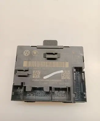 Seat Alhambra (Mk2) Door control unit/module 7N0959793D 7N0959793