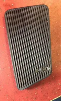 BMW 7 E32 Dash center air vent grill 1375564