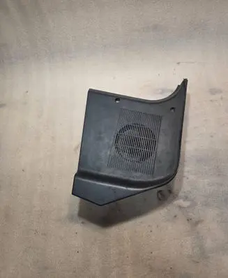BMW 5 E34 Foot area side trim 