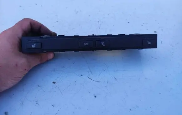 BMW 5 E60 E61 Seat heating switch 9134027 13580862