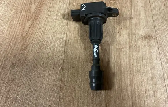 High voltage ignition coil