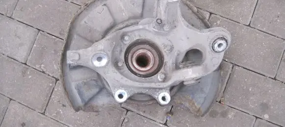 Mercedes-Benz E W212 Rear wheel hub spindle/knuckle 