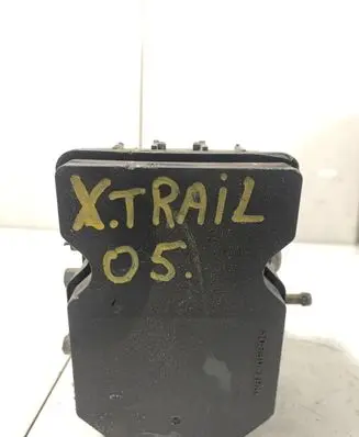 Nissan X-Trail T30 ABS Pump B62071043