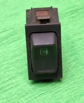 Volkswagen Golf I Windscreen/window heater switch 321959621B