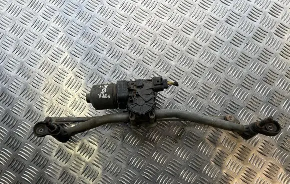 Opel Astra H Front wiper linkage and motor 0390241538