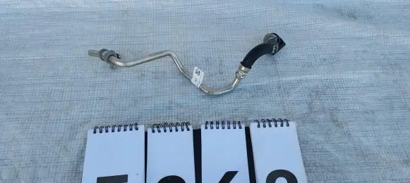 BMW 1 F20 F21 Engine coolant pipe/hose 7643226