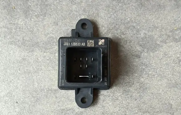 Ford Transit Custom Glow plug pre-heat relay JX6112B533AB