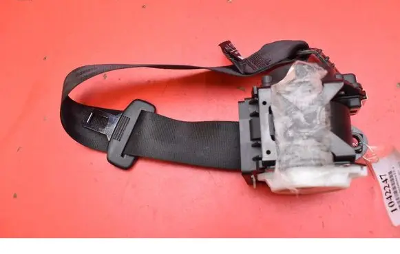 Audi A6 Allroad C7 Front seatbelt 4G8857805B