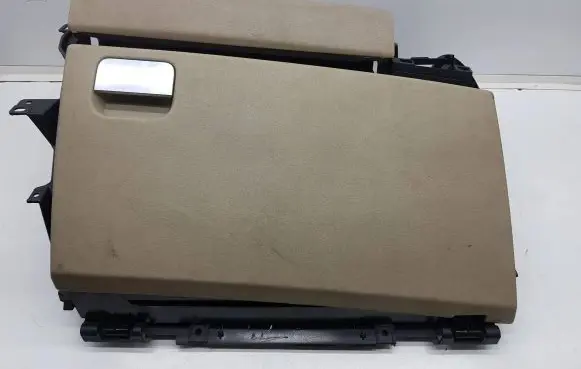 Land Rover Discovery 4 - LR4 Glove box FFB500141XXX 9H2204268A