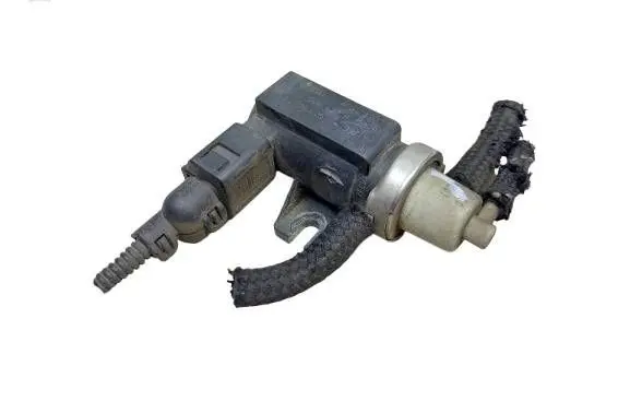 Audi A4 S4 B6 8E 8H Turbo solenoid valve 1J0906627A 99J197 72290325