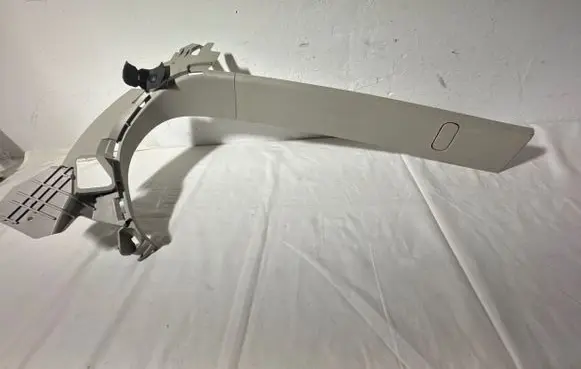 Chrysler Pacifica Other trunk/boot trim element 101877070AYR 5SB95PD2AE