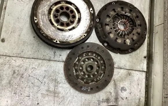 Volvo V70 Clutch set kit 30735771