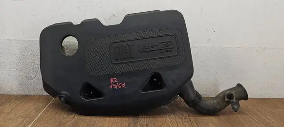 Fiat Panda III Air filter box 51958525