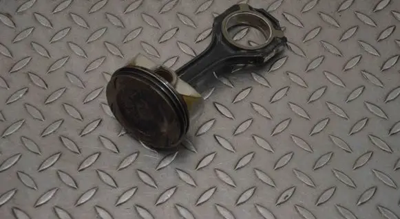 Mercedes-Benz S C217 Piston 2328