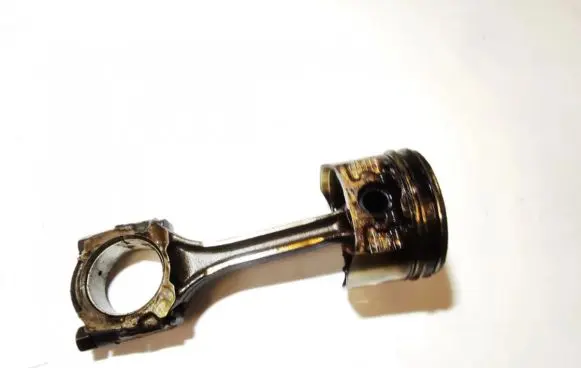 Piston with connecting rod