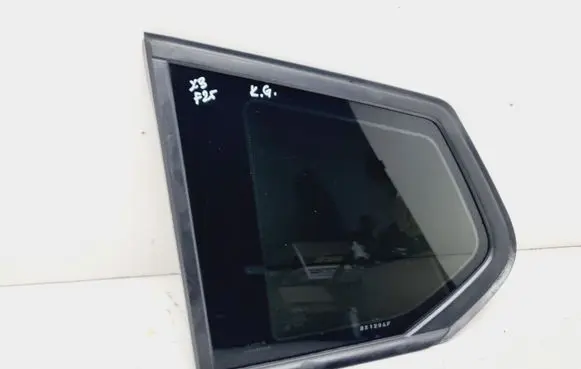 BMW X3 F25 Rear side window 51377205659