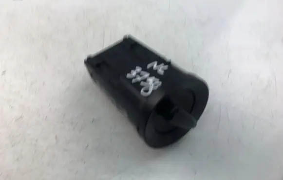 Volkswagen Sharan Light switch 1C0941531