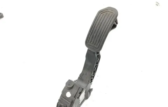 Toyota Auris E180 Accelerator throttle pedal 7811002120
