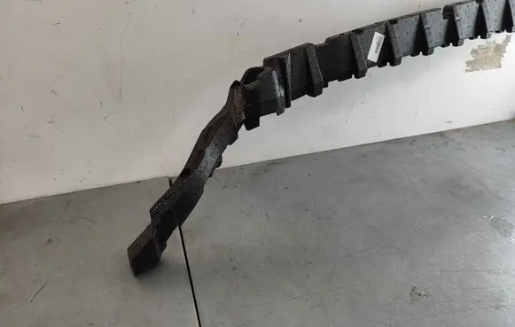 Volkswagen Tiguan Front bumper foam support bar 5na807248h
