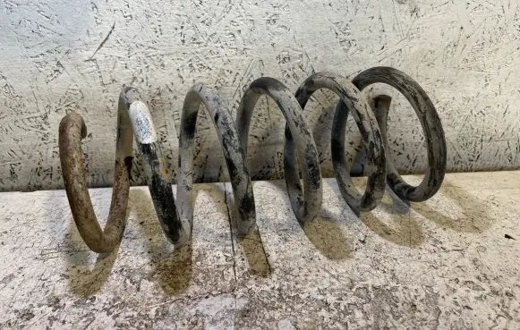 Renault Trafic II (X83) Front coil spring