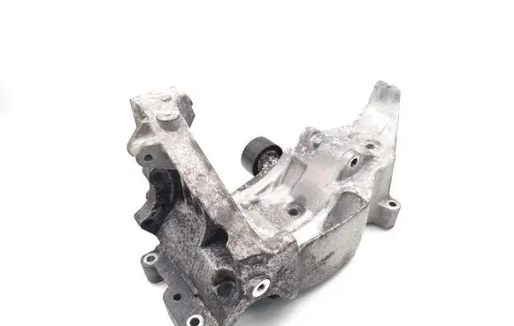 BMW X3 E83 Generator/alternator bracket 7802639 11116780263902 13992010