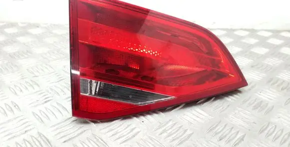 Audi A4 S4 B8 8K Tailgate rear/tail lights 8K5945093D