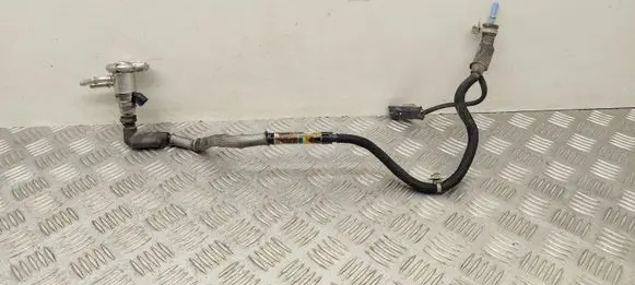 Peugeot 3008 II AdBlue injector 9842811780 9826302180