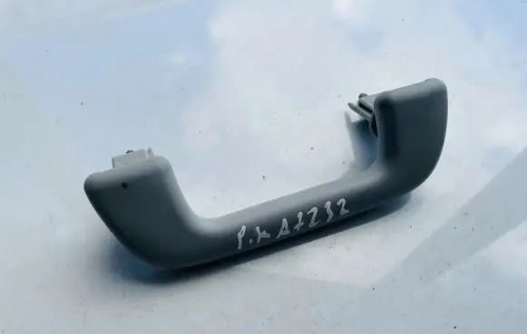 Front interior roof grab handle