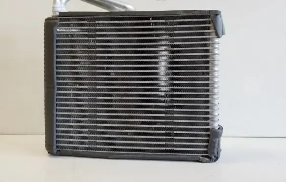 Air conditioning (A/C) radiator (interior)