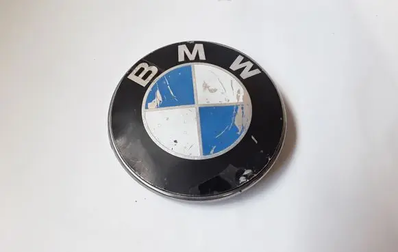 BMW X5 E53 Manufacturer badge logo/emblem 51148132375