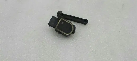 BMW 5 E60 E61 Headlight/headlamp level sensor 6776614