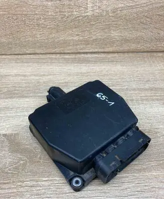 Volkswagen Touran I Vacuum valve 6Q0906625 400434A WITHPLUG