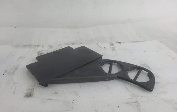 Volkswagen PASSAT B5 Cup holder 3B1858569 3B1858601