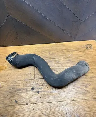 Volvo XC60 Engine coolant pipe/hose