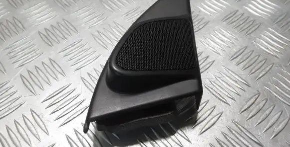 Volvo XC60 Front door high frequency speaker 30761586 30781068