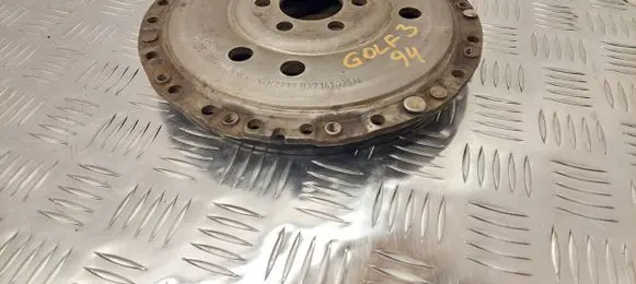 Volkswagen Golf III Pressure plate 027141025N