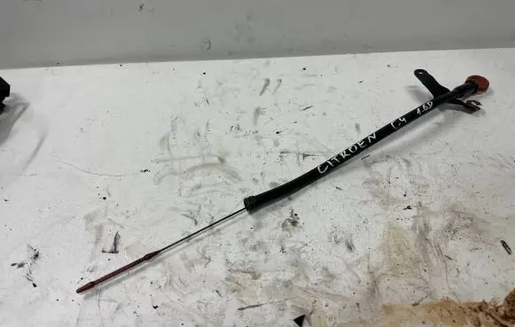Citroen C4 Cactus Oil level dip stick 9372250580
