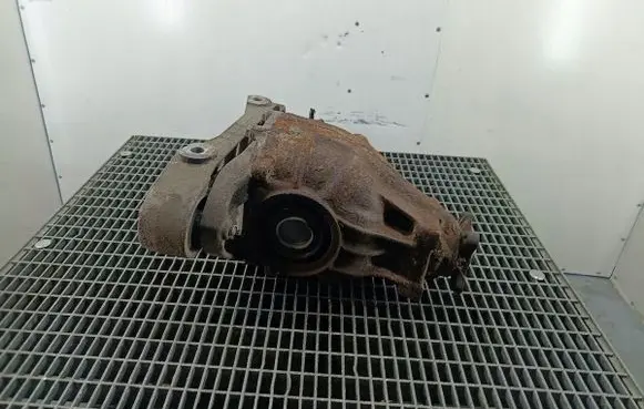 Mercedes-Benz Vito Viano W639 Rear differential 90435302103811