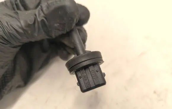 Audi A4 S4 B5 8D Interior temperature sensor 4A0820539