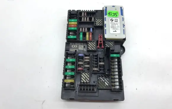 BMW X3 G01 Fuse box set 6828076 P00166265AA 18B093AA0892