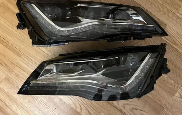 Audi A7 S7 4G Headlights/headlamps set 4G8941034 4G8941033 030125823106