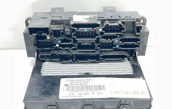 Mercedes-Benz C W203 Fuse box set 2035451601 5DK00848550