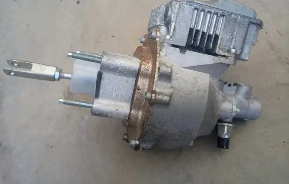 Nissan Leaf I (ZE0) Master brake cylinder 3NG9A