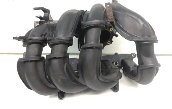 Volvo C30 Intake manifold 2S6G9424Dg
