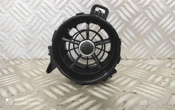 Toyota Yaris Dash center air vent grill 555686-2280