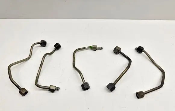Ford Focus Fuel injector supply line/pipe 
