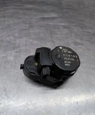 BMW 6 E63 E64 Air flap motor/actuator 6930298