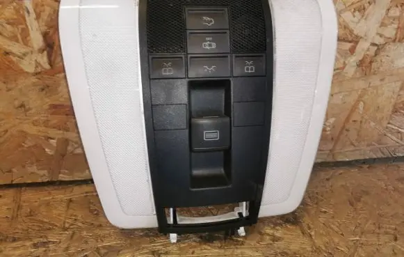 Mercedes-Benz C W204 Other interior light A204820901 0108609440 A2048208901