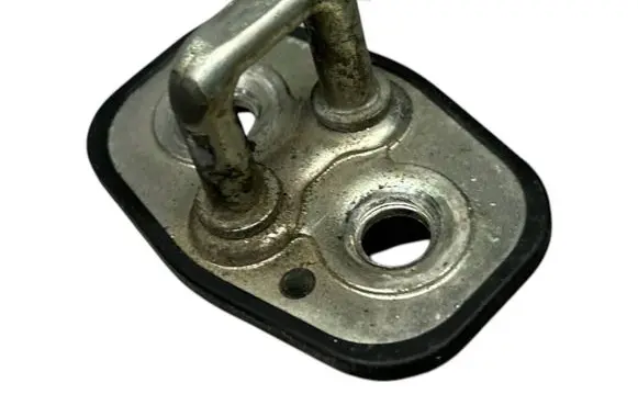 Peugeot Partner Front door lock loop/hook striker 9655466380