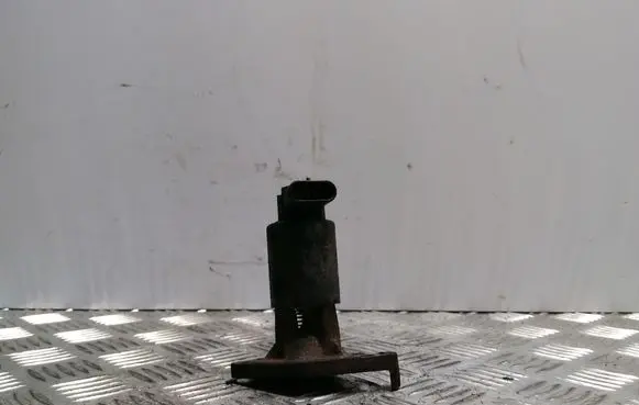 Opel Zafira A EGR valve 72268013